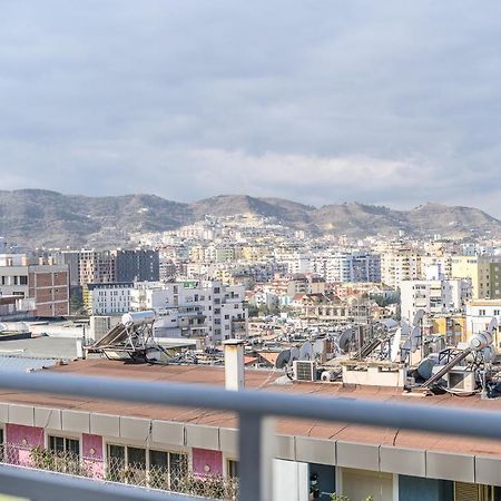 Miku Apartments-Luxury City View At Wilson Square Tirana Exteriör bild