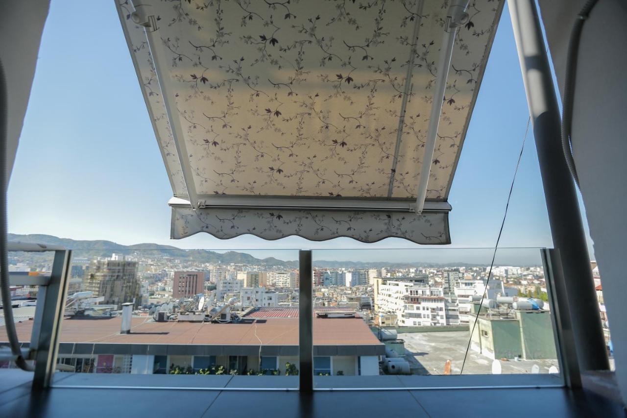 Miku Apartments-Luxury City View At Wilson Square Tirana Exteriör bild